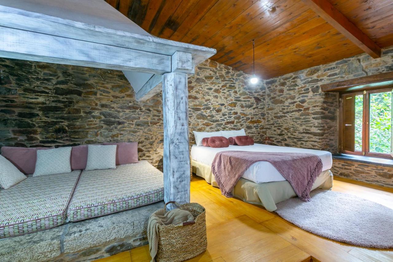 Casas Del Molino - Muinos Do Mainzoso Turismo Rural Paderne 外观 照片