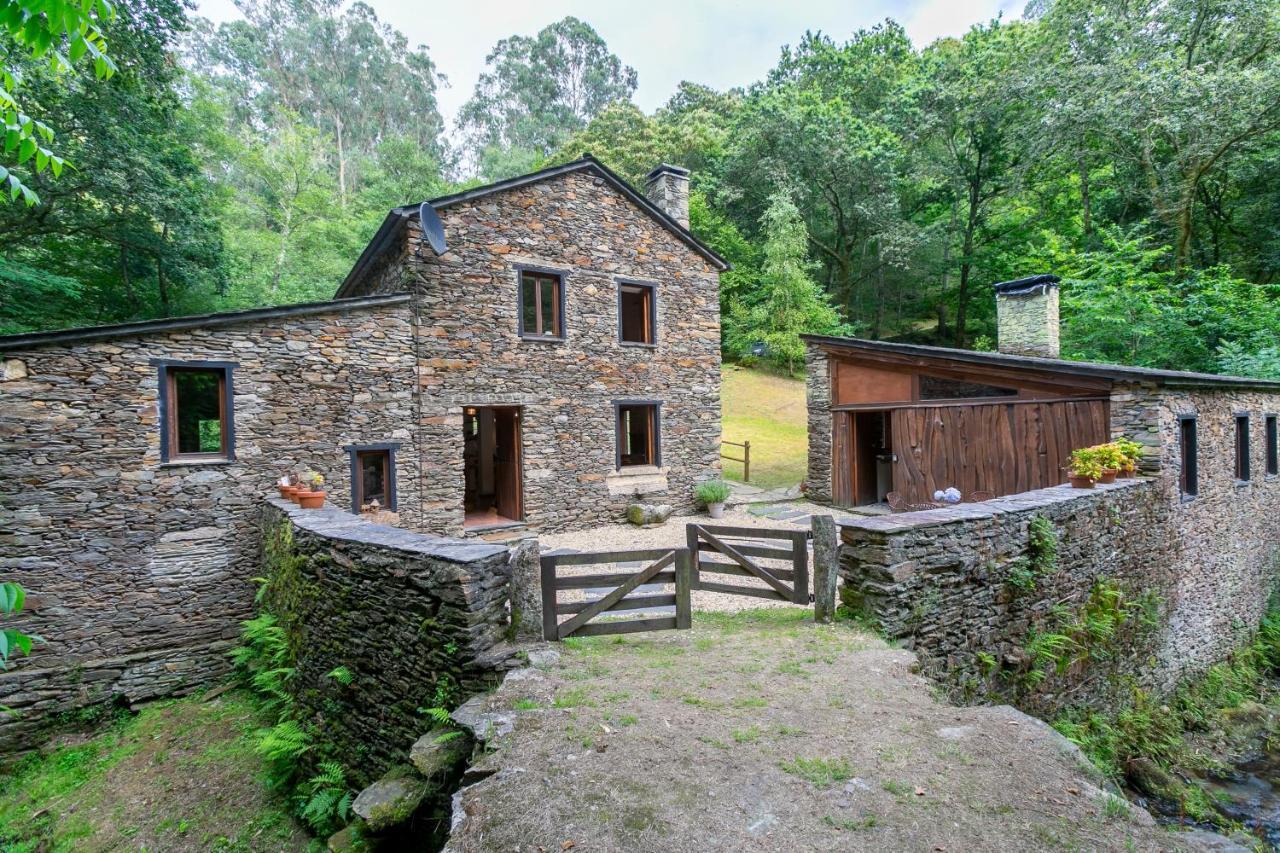Casas Del Molino - Muinos Do Mainzoso Turismo Rural Paderne 外观 照片